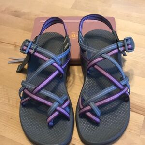 CHACO Women’s Customized ZX/2 sandal size 8